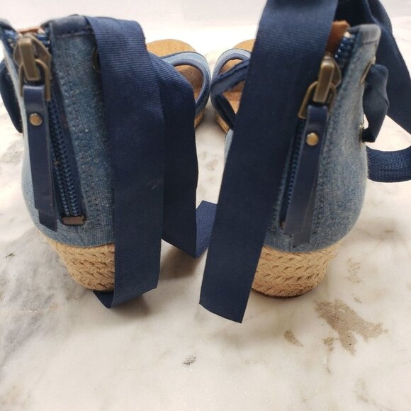 UGG Australia Amell Open Toe Canvas Lace Up Espadrille Wedge 1014955 Blue Sz 8.5 - Picture 4 of 14